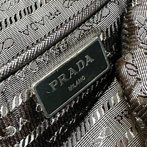 NEW! Limited Edition Prada x Frankenstein Rose Print Nylon Convertible Tote - Picture 13 of 15